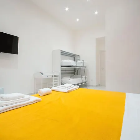 Oasi - Metro Montesanto, Centro Storico 4*